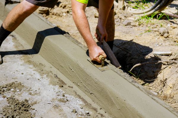 Cost of Curb Repair in Lakeville