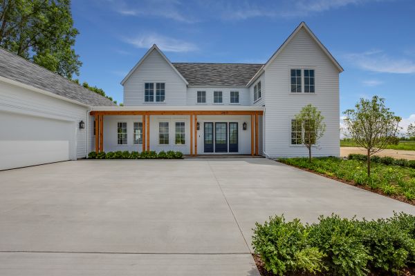 Driveway Refinishing in Lakeville