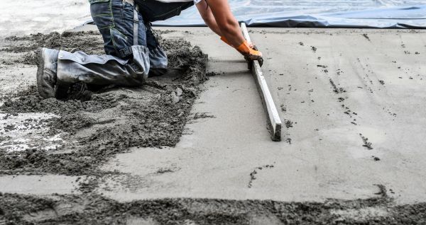 Cost of Cracked Driveway Repair in Lakeville