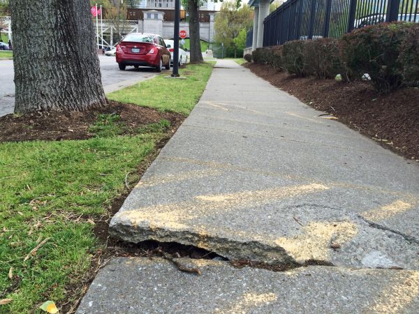 Cost of Cement Sidewalk Repair in Lakeville
