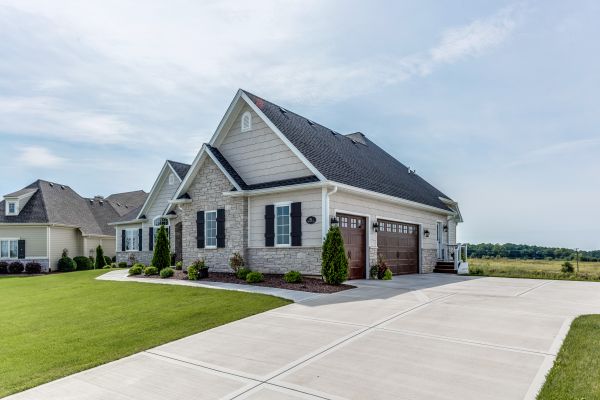 Cost of Driveway Damage Repair in Lakeville