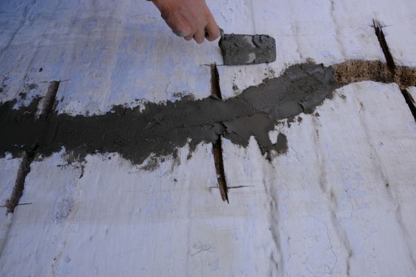 Cost of Concrete Fissure Repair in Lakeville